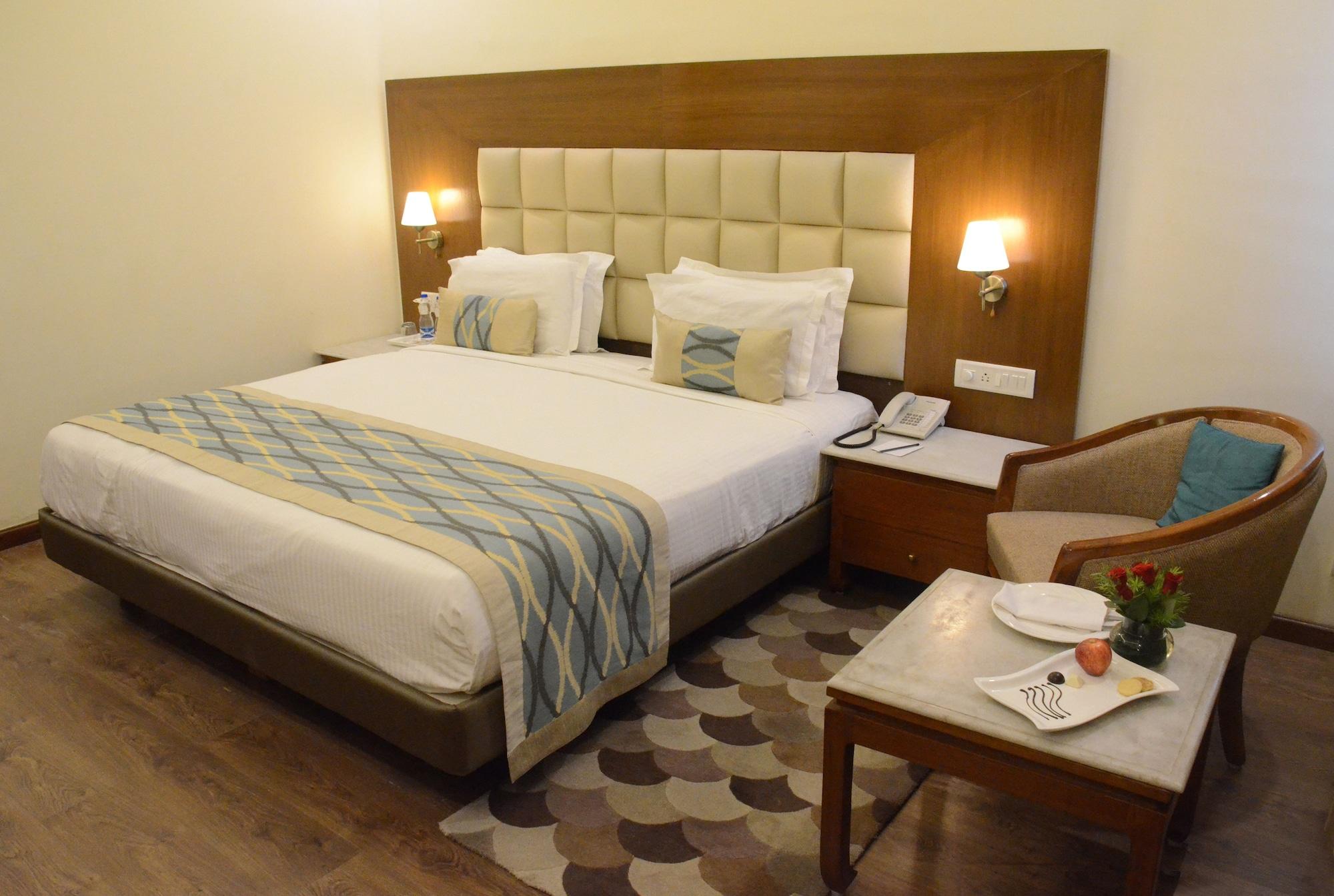 Clarks Avadh Hotel