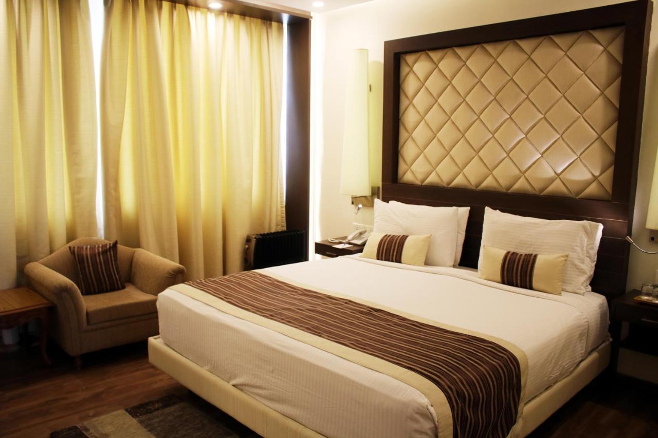 Hotel Clarks Avadh