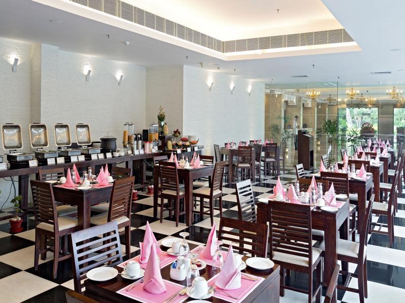 Clarks Avadh Hotel Lucknow