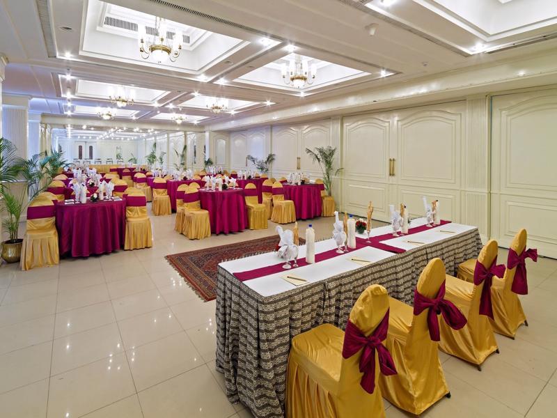 Clarks Avadh Hotel Lucknow